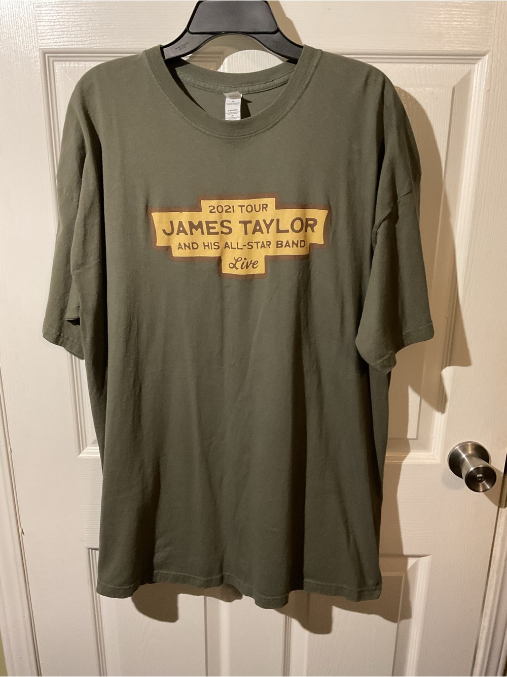James Taylor 2021 Tour Short-Sleeve Tee in Olive Green